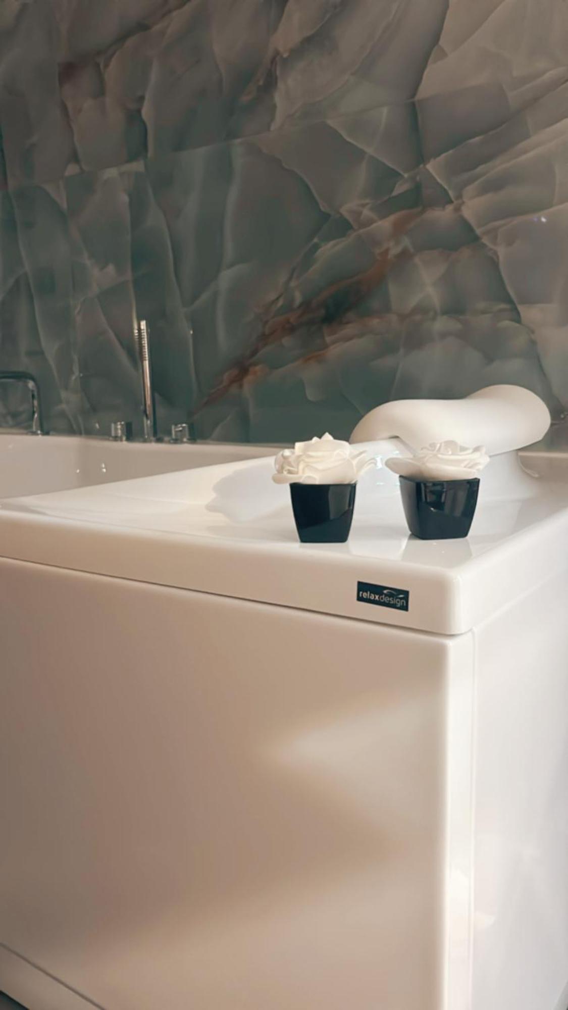C3 Luxury Bed and Breakfast Napoli Eksteriør billede