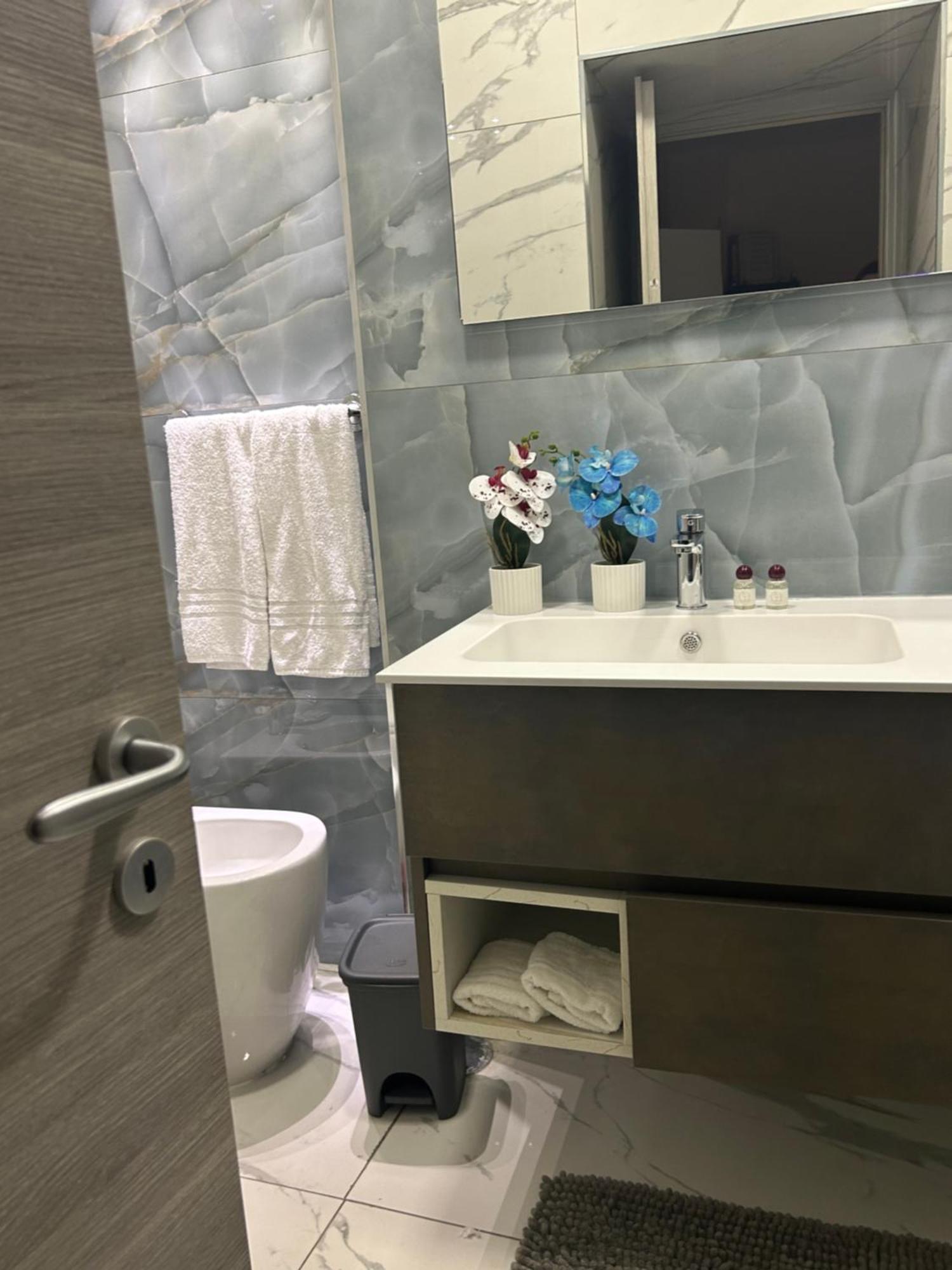 C3 Luxury Bed and Breakfast Napoli Eksteriør billede